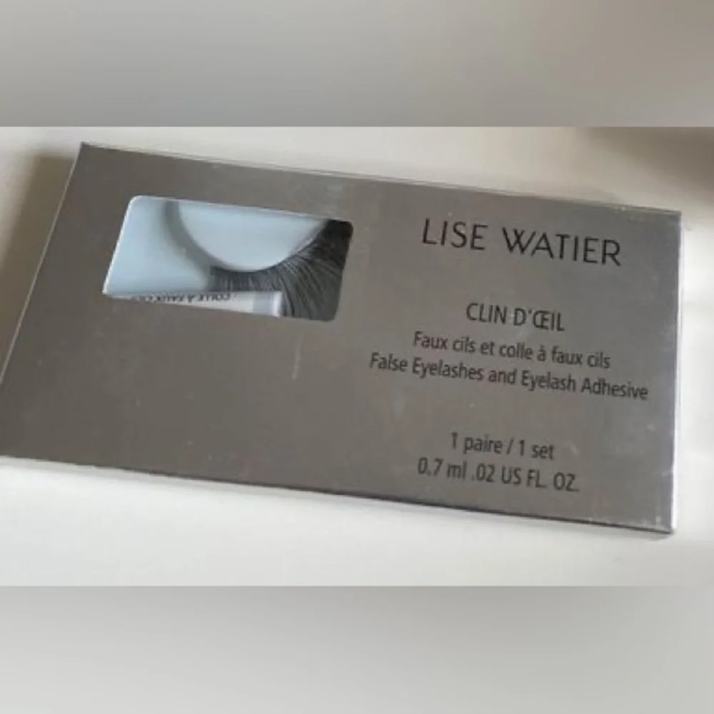 Lise Watier Clin d’Oeil False Eyelash & Adhesive Set